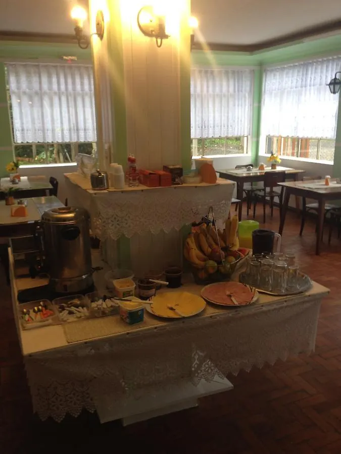 Araucaria Hostel E Pousada São Bento do Sul 0*,  Brazílie
